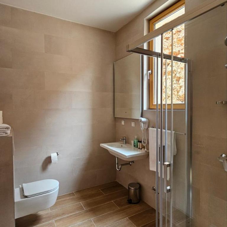 Apartments D035 & D032 in Aparthotel Vucko, Jahorina-private host - Studio with Sofa Bed - 9