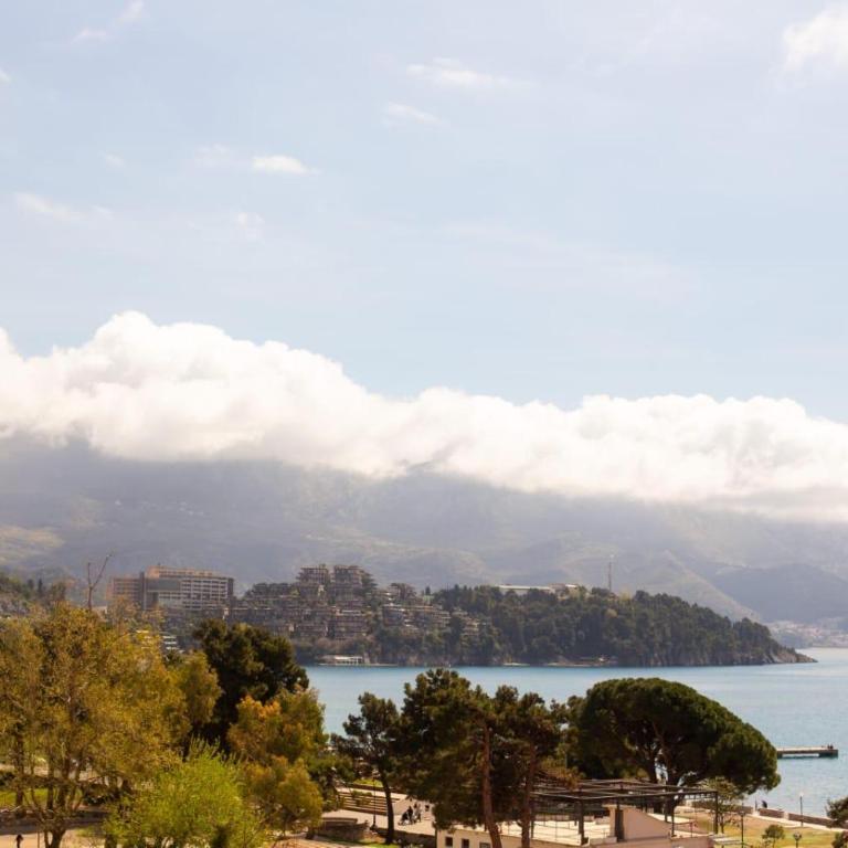Tre Canne Lux Apartment - Apartment with Balcony - 23