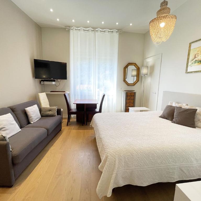 Ezevacances Studio Capuccino vue mer 5 mn plage 7 mn gare Wifi - Studio with Sea View - 8