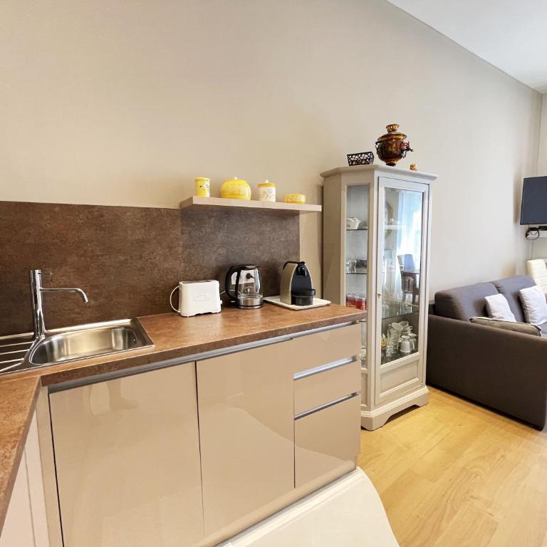 Ezevacances Studio Capuccino vue mer 5 mn plage 7 mn gare Wifi - Studio with Sea View - 52