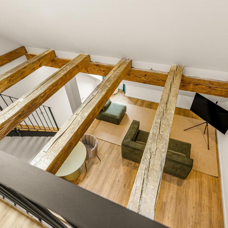 kalm stay - a design Aparthotel - One-Bedroom Loft Apartment with One Queen Bed - 15