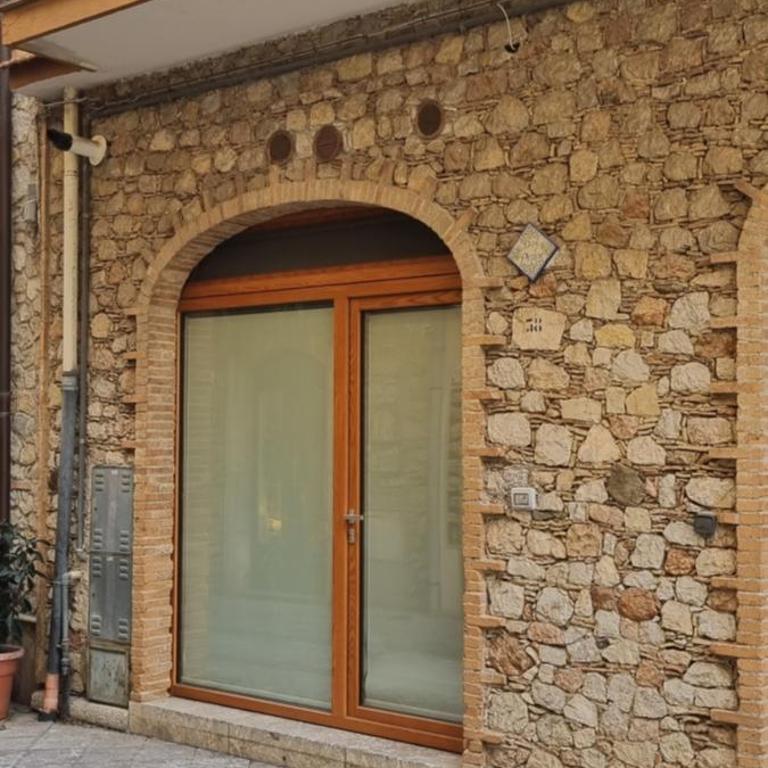 Casa DON PEPPE - Appartamento con 2 Camere da Letto - 3