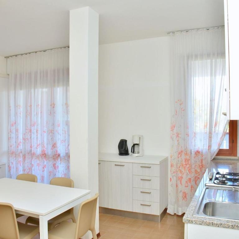 Spacious flat with fireplace terrace - Appartamento - 7