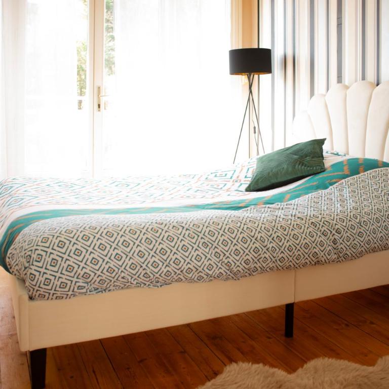 Spa , jardin 250m2 et appartement cosy de 60 m2 au centre - Appartement 1 Chambre - 16