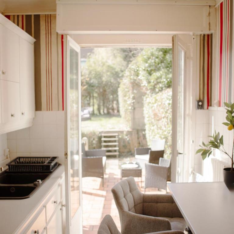 Spa , jardin 250m2 et appartement cosy de 60 m2 au centre - Appartement 1 Chambre - 20