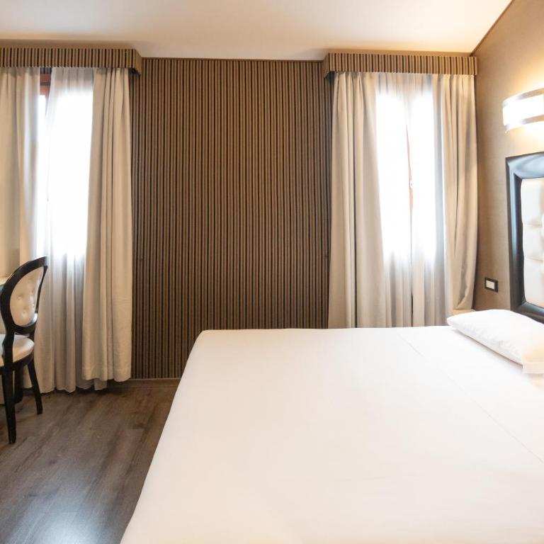 Duomo Boutique Hotel - Camera Deluxe - 8