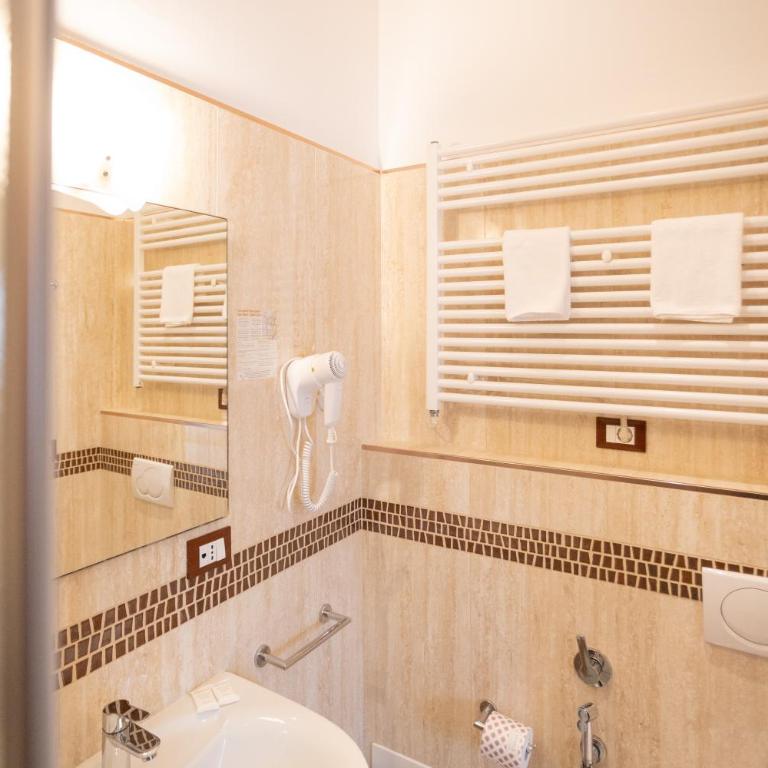 Duomo Boutique Hotel - Camera Deluxe - 15