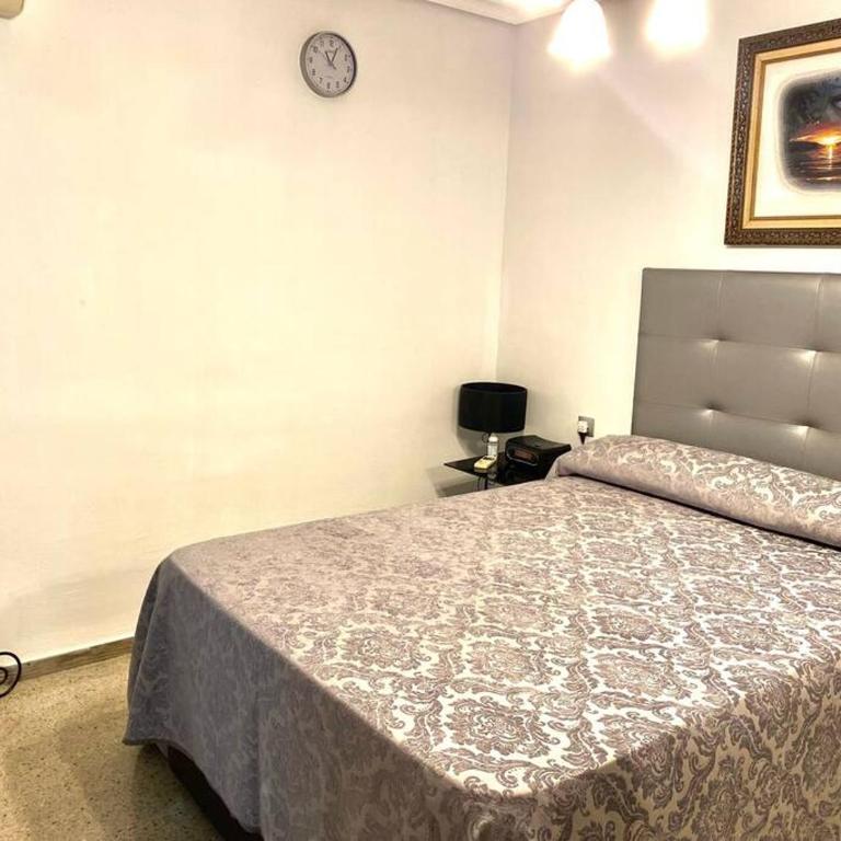 Shared apartment! Piso compartido! Общая квартира! - Habitación Doble con balcón - 3