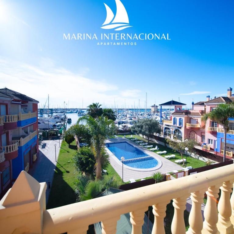 Apartamentos Marina Internacional - Apartamento Superior - 1