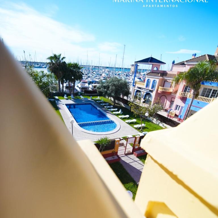 Apartamentos Marina Internacional - Apartamento Superior - 8