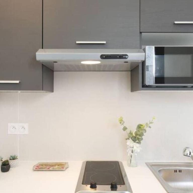 LE PETIT MARCHE - NEW 2021 Fabuleux studio 2Pax Wi-fi A/C - Appartement 1 Chambre - 2
