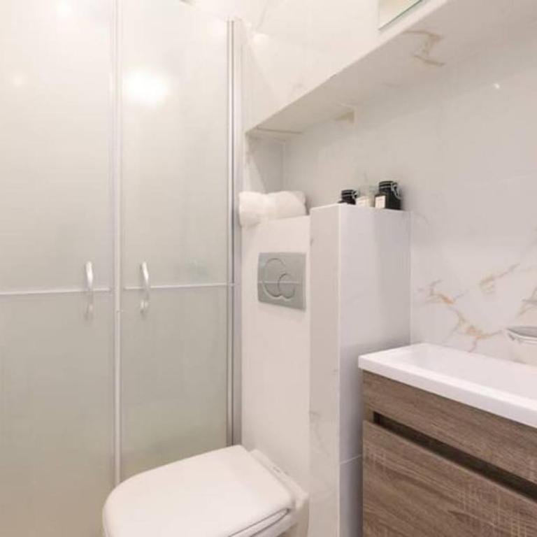 LE PETIT MARCHE - NEW 2021 Fabuleux studio 2Pax Wi-fi A/C - Appartement 1 Chambre - 16