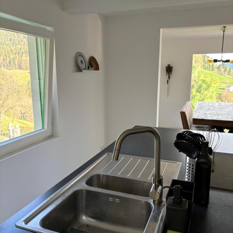 Haus St Peter , midden in meren gebied van Karinthië - Ferienhaus mit 4 Zimmern - 34