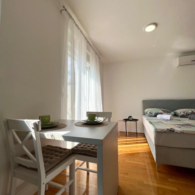 Mostar - One-Bedroom Apartment - 6