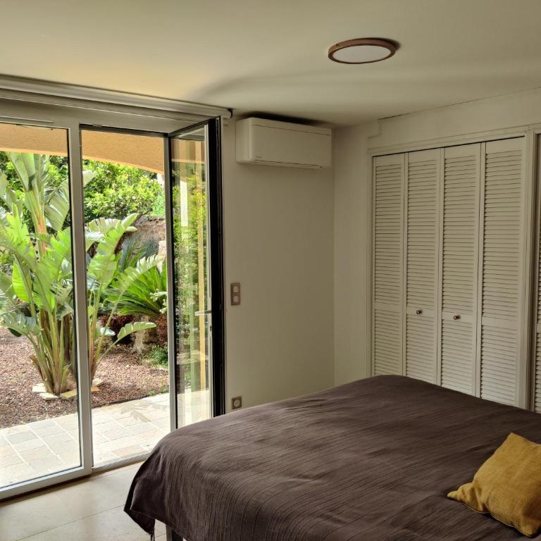 Villa de charme à 1 minute de la plage à pied - Villa - 12