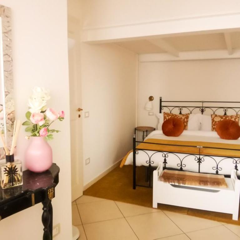 Donna Rosa - Main Avenue - Two-Bedroom House - 1