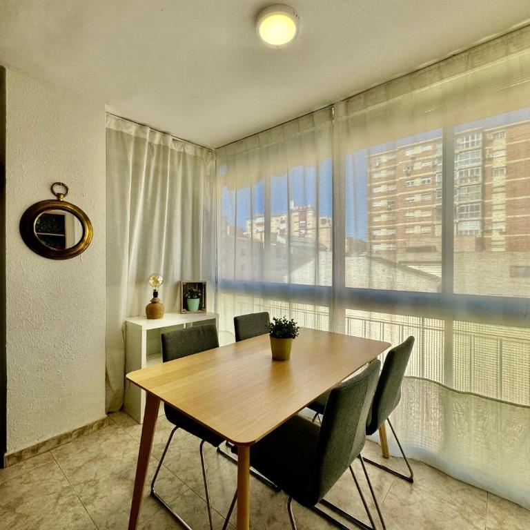 Acogedor apartamento en Málaga - Apartamento - 24