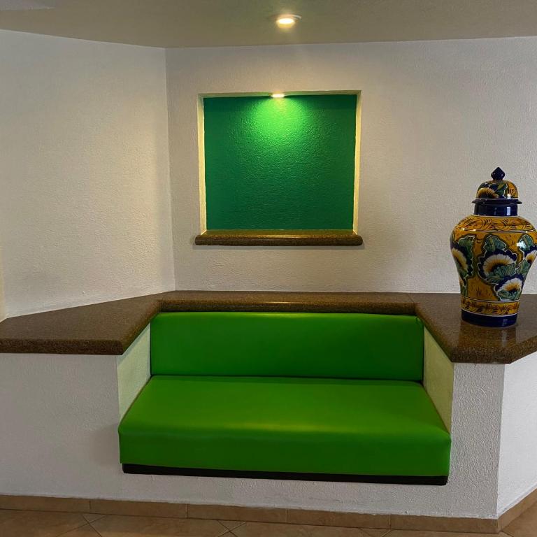 Hotel Villa de Madrid - Habitación Executive con cama extragrande - 11
