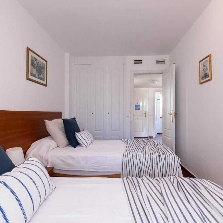 UHC RESIDENCIAL VILLA CRISTAL - Casa de 4 dormitorios - 32