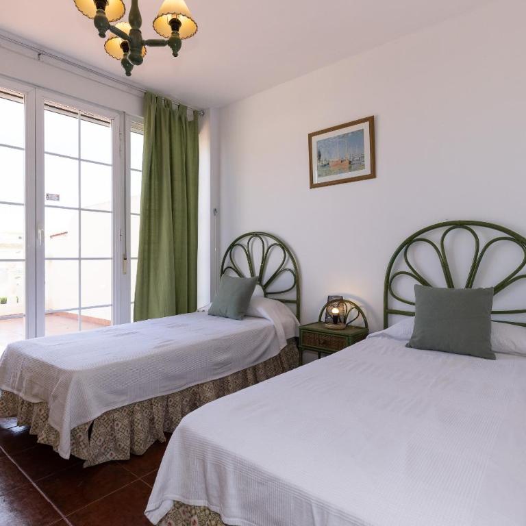 UHC RESIDENCIAL VILLA CRISTAL - House With Garden - 10