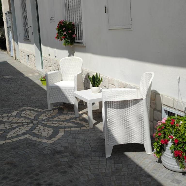 Domus DEA Holiday Home - One-Bedroom House - 70