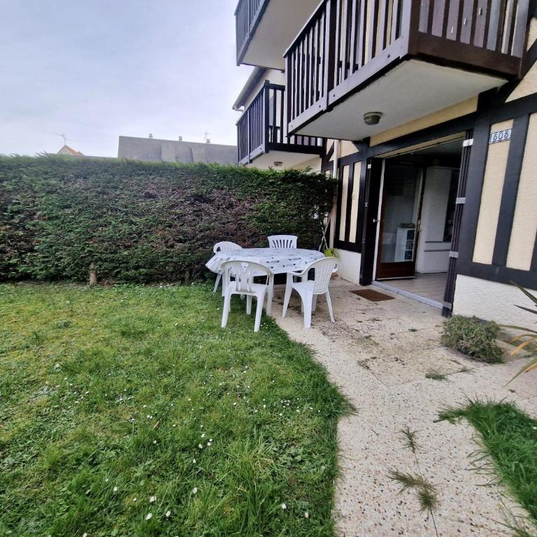 Rez-de-jardin près de la mer - Appartement 1 Chambre - 11