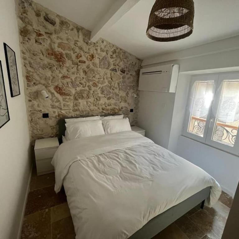 STRELIZIA - New central old Antibes for 4 AC - Appartement 2 Chambres - 11