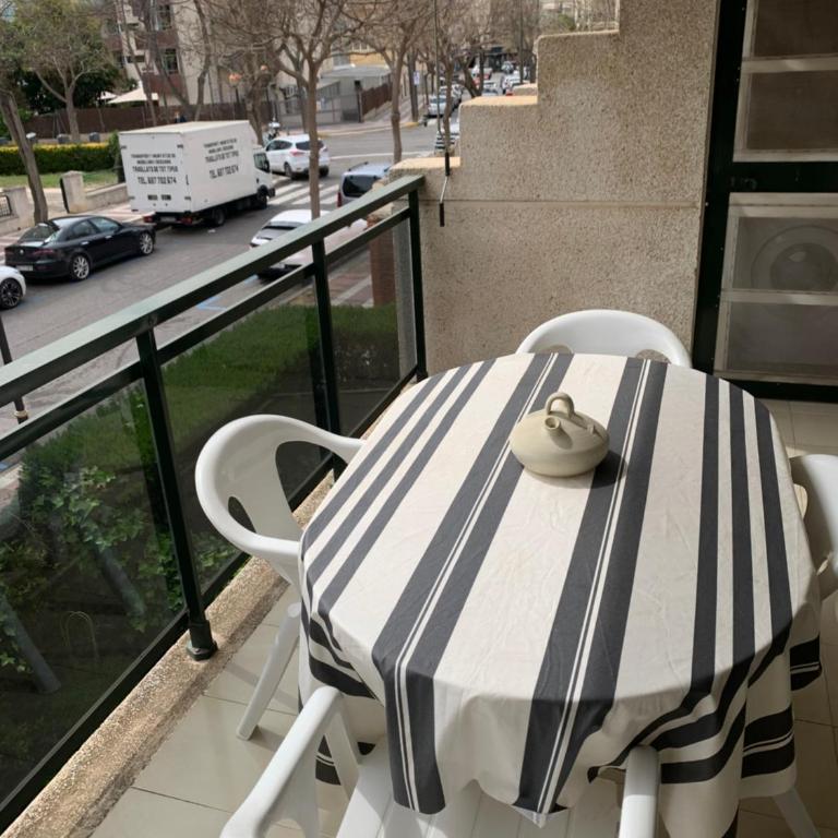Cambrils Centro - Two-Bedroom Apartment - 13
