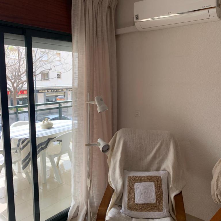 Cambrils Centro - Two-Bedroom Apartment - 8