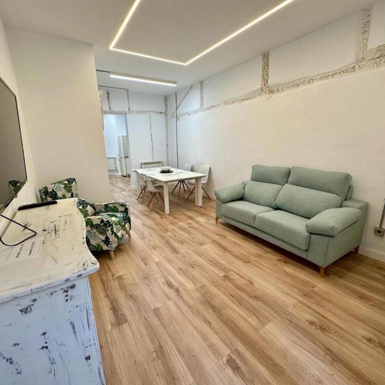 Apartamentos Carolina by gaiarooms - Apartamento de 2 dormitorios - 1