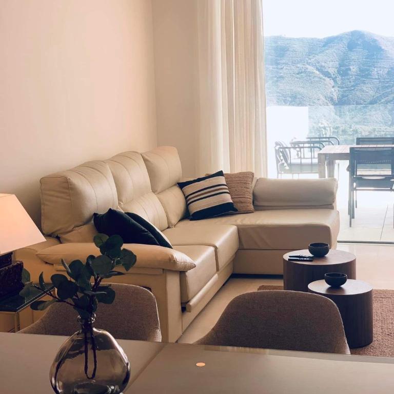 Luxury apartment with Spa just few minutes to Marbella city center - Two-Bedroom Apartment - 12