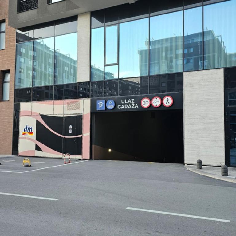 Prestige Bulevar Sarajevo - One-Bedroom Apartment - 36