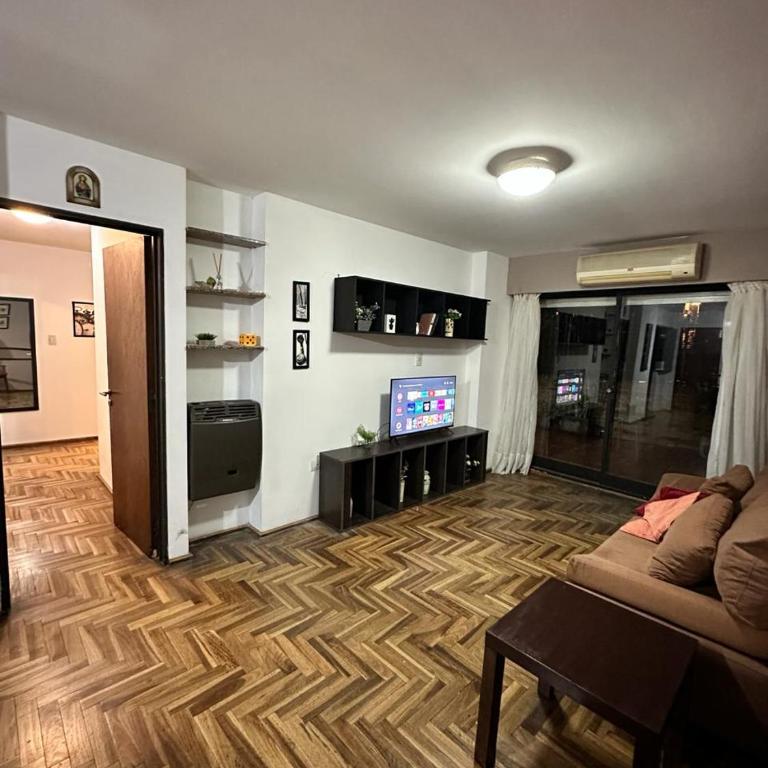 Departamento en Nueva Córdoba con Patio y Asador - Apartamento de 3 dormitorios - 3