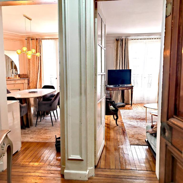 Grand Appartement Eiffel Tower View - Appartement 2 Chambres - 28