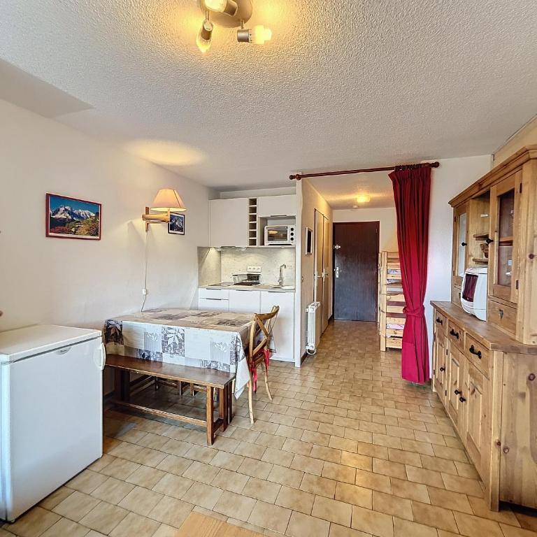 Studio cosy pour 4 pers., proche pistes Combloux, balcon ouest, ski, tennis ! - Studio - 1