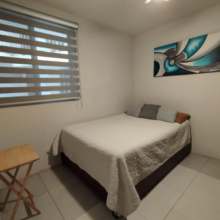 Céntrico y estiloso apartamento con Alberca, AC, Seguridad, Aparcamiento y Gym - Two-Bedroom Apartment - 19
