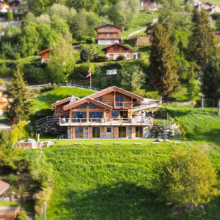 Chalet VG stunning view, Sauna & Jacuzzi by Jolidi - Chalet - 51