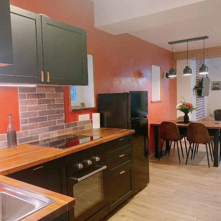 Lisloft Appartement à 5 Min du ZooParc de Beauval, Centre ville Saint-Aignan - Apartment mit 1 Schlafzimmer - 11