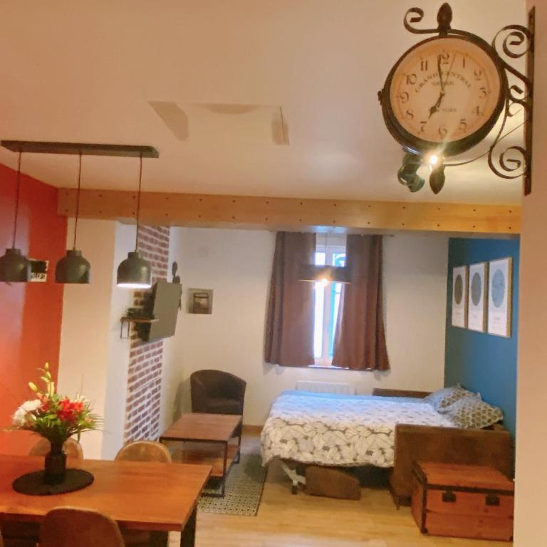 Lisloft Appartement à 5 Min du ZooParc de Beauval, Centre ville Saint-Aignan - Apartment mit 1 Schlafzimmer - 17