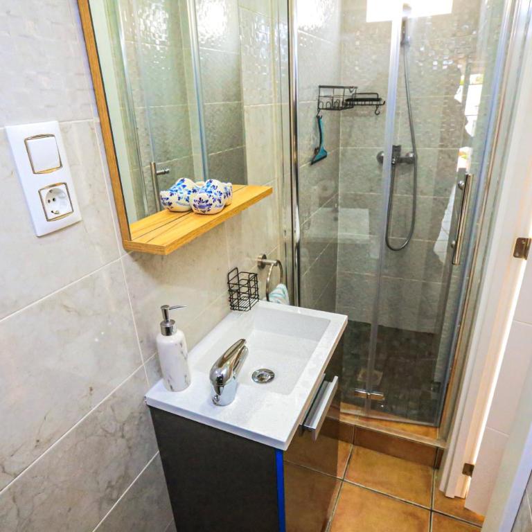 LITORAL COSTA DORADA - ANUBIS Only families - Casa - 30