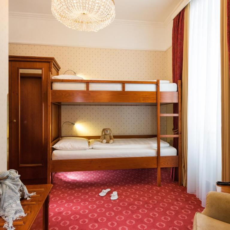 Hotel Salzburger Hof - Deluxe Vierbettzimmer - 1