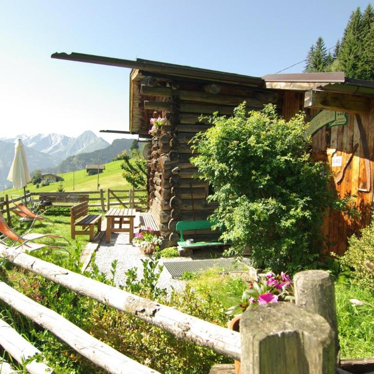 Sepplhütte - Ferienhaus mit Dusche - 14
