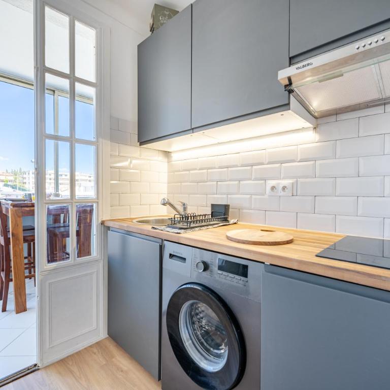 Appartement à 100m de la plage, climatisé - Apartment mit 2 Schlafzimmern - 4