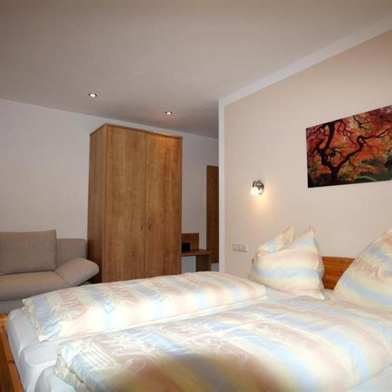 Haus Bürgler - Two-Bedroom Apartment with Bath - 4