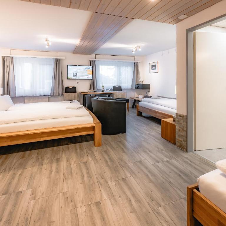 Hotel Paradis-Leukerbad-Therme - Familienzimmer - 7