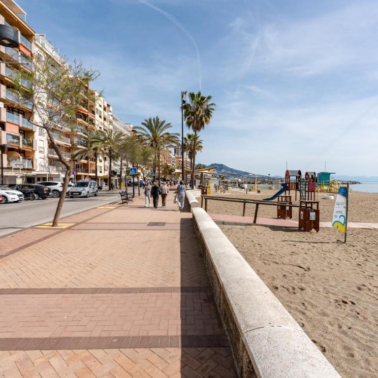 MalagaSuite Niza II Fuengirola - Apartamento - 28
