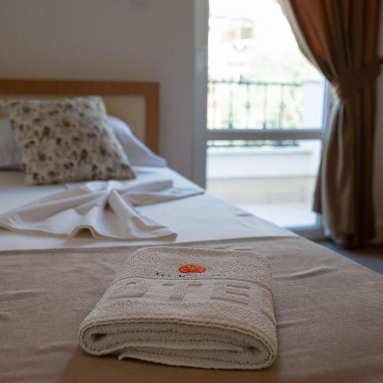 Guest House S-Lux - One-Bedroom Suite - 17