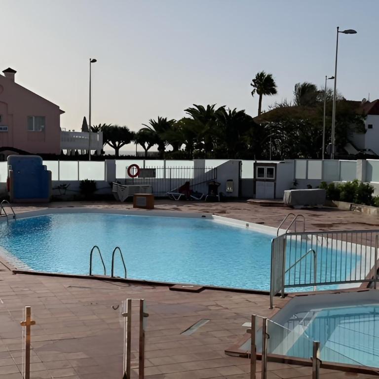 Estupendo apartamento con dos dormitorios - One-Bedroom Apartment - 14
