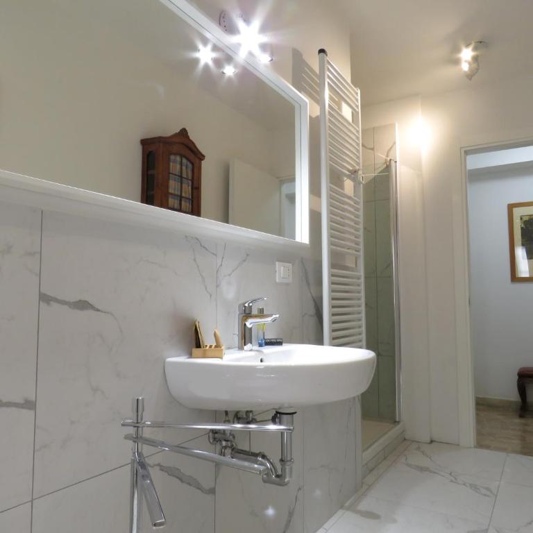 Marconi4you Apartment - Three-Bedroom Apartment - 31