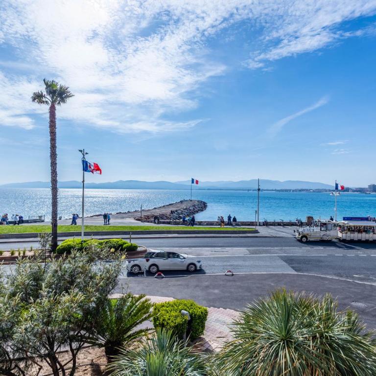Appartement les pieds dans l'eau pour 6 personnes à Saint-Raphaël - Appartamento con 2 Camere da Letto - 6
